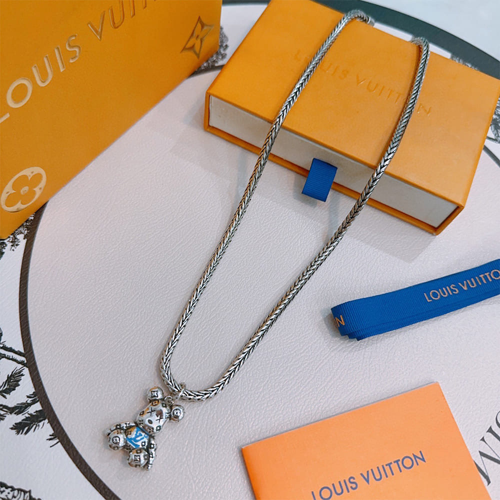 LV necklace
