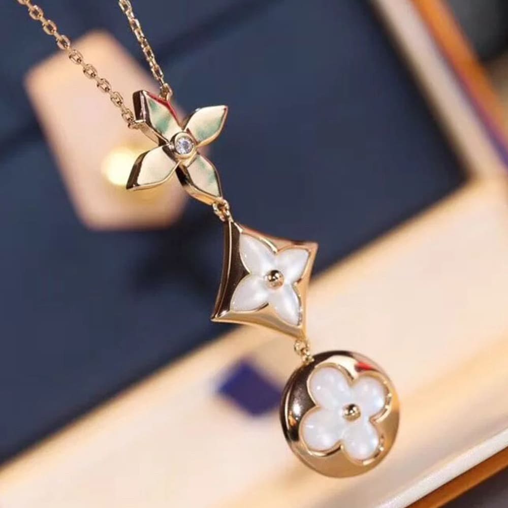 LV necklace