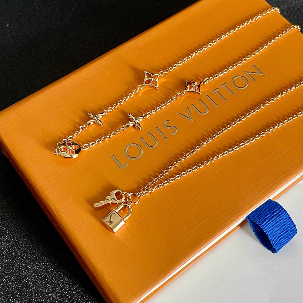 LV necklace
