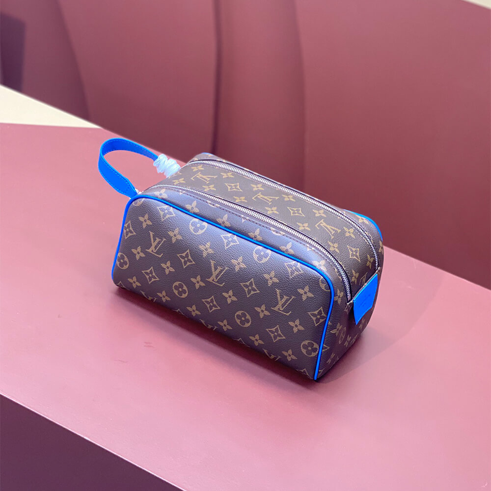 LV Dopp Kit
