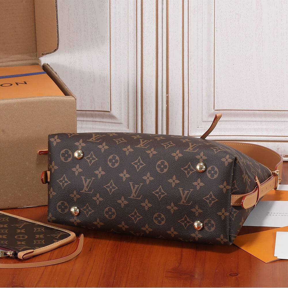 LV CARRYALL PM