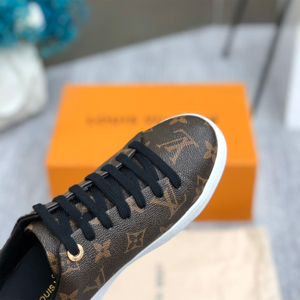 FRONTROW SNEAKER