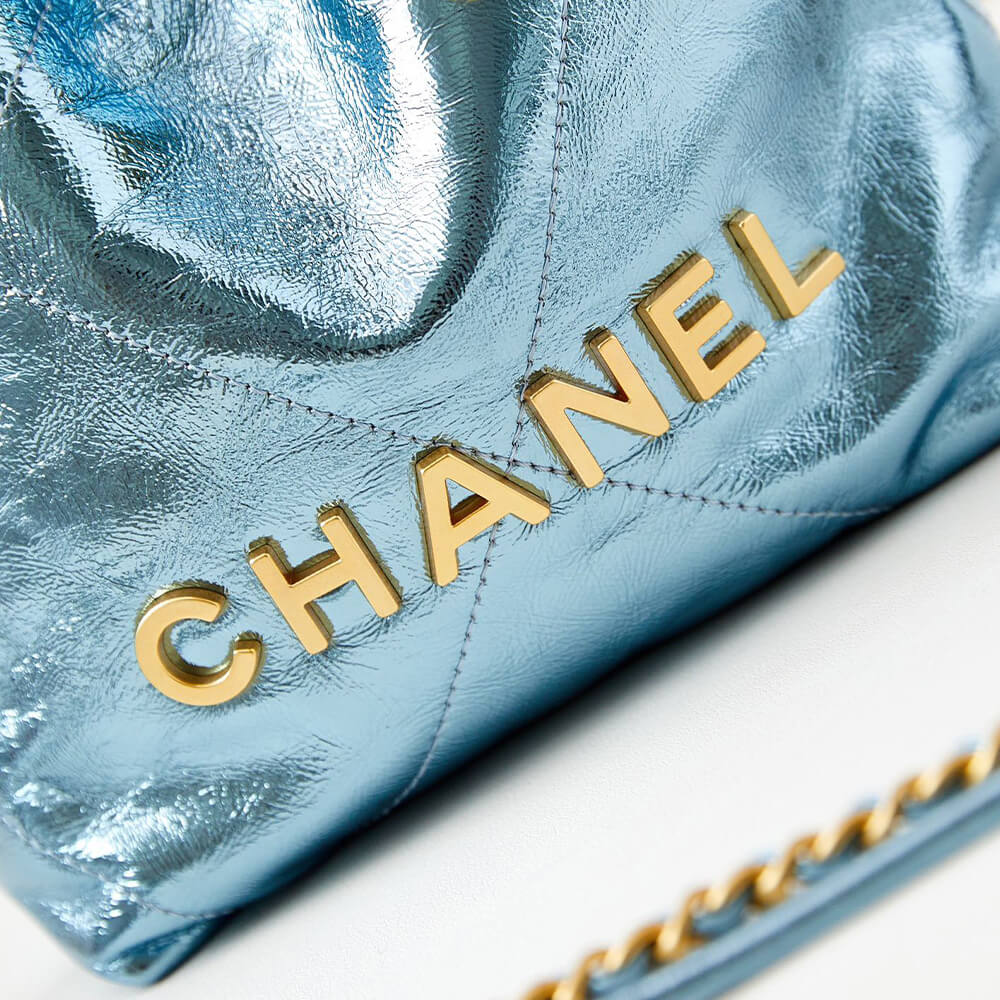 Ch**el 22 Mini Handbag(HIGH-END GRADE)