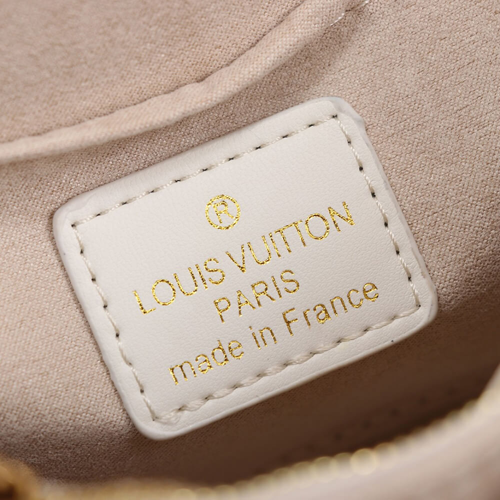 LV Hold Me
