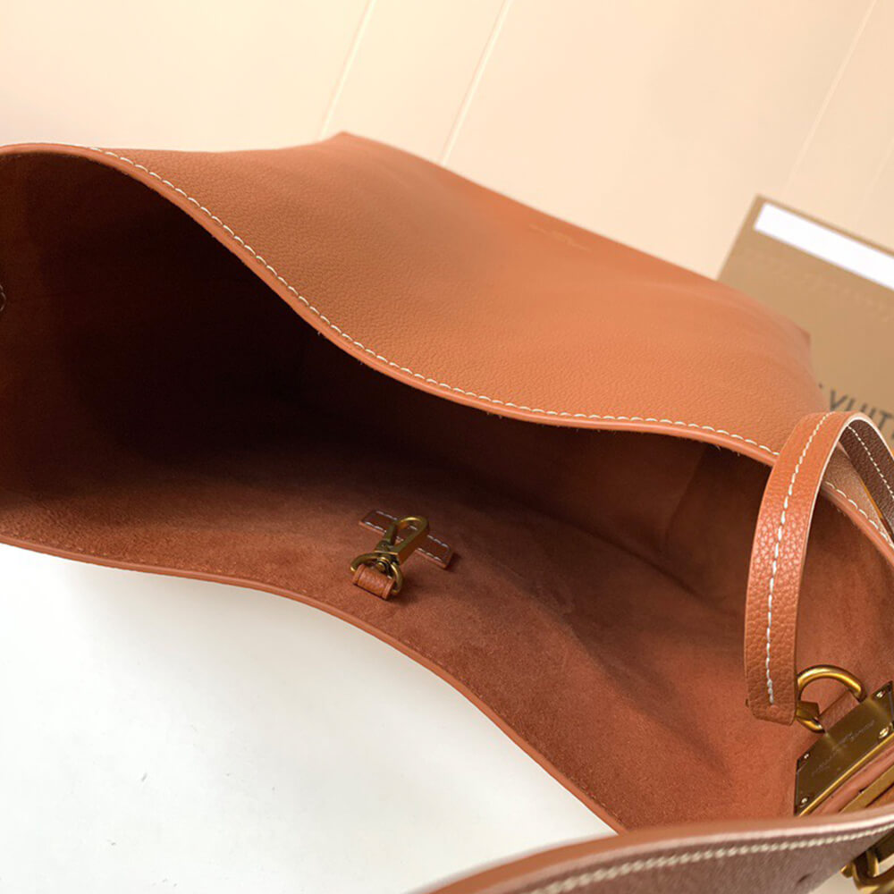 LV Low Key Hobo MM(TAX-FREE Grade)