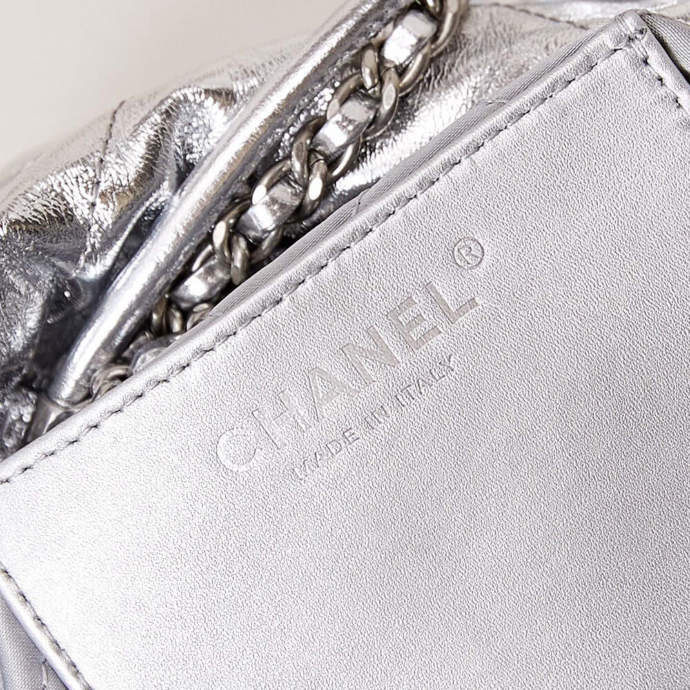 Ch**el 22 Mini Handbag(HIGH-END GRADE)