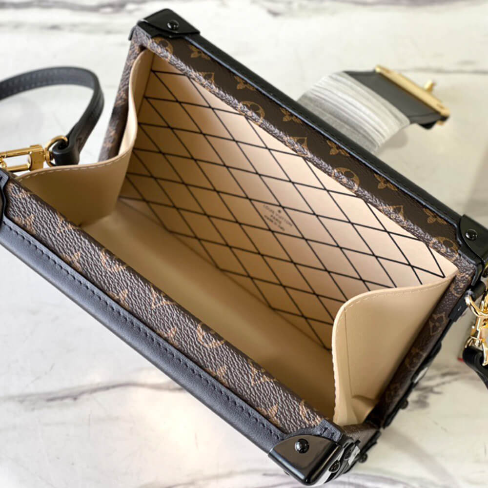 LV PETITE MALLE EAST WEST
