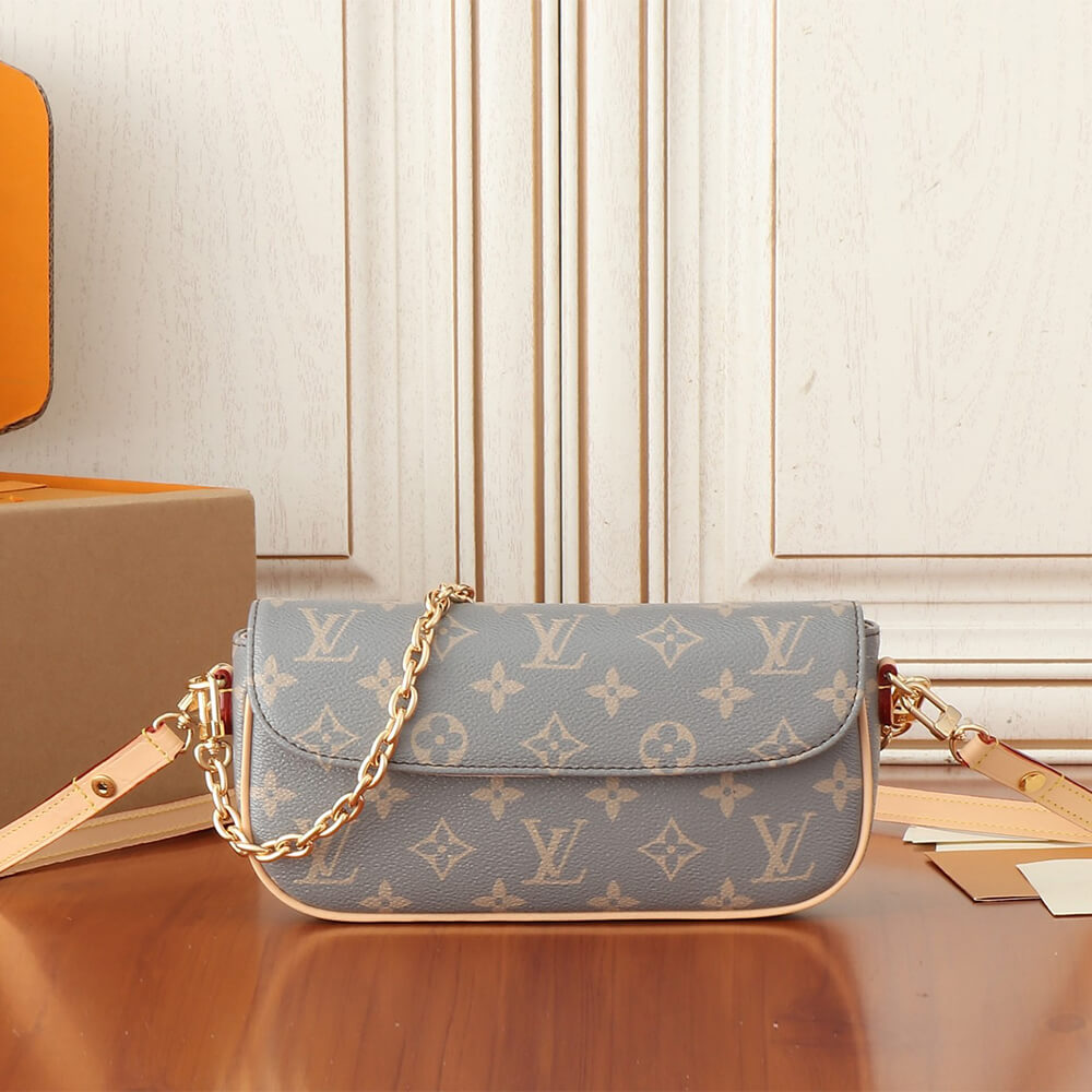 LV Wallet on Chain Ivy