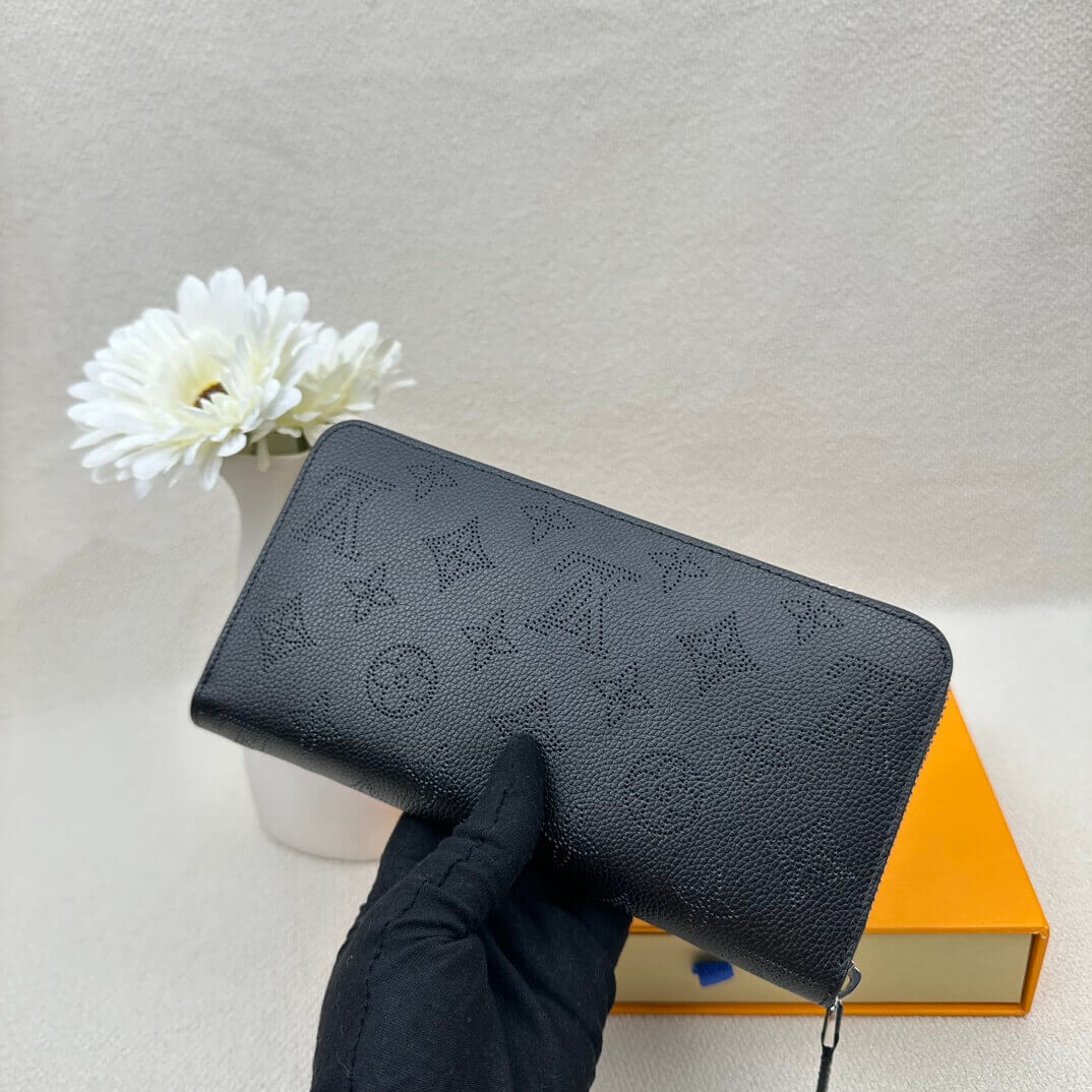 LV Zippy Wallet