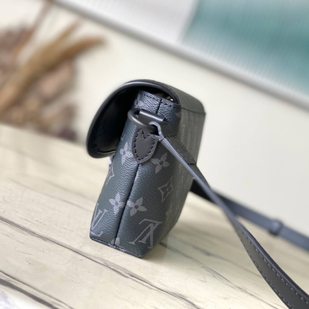 LV Pulse Wearable Wallet G65