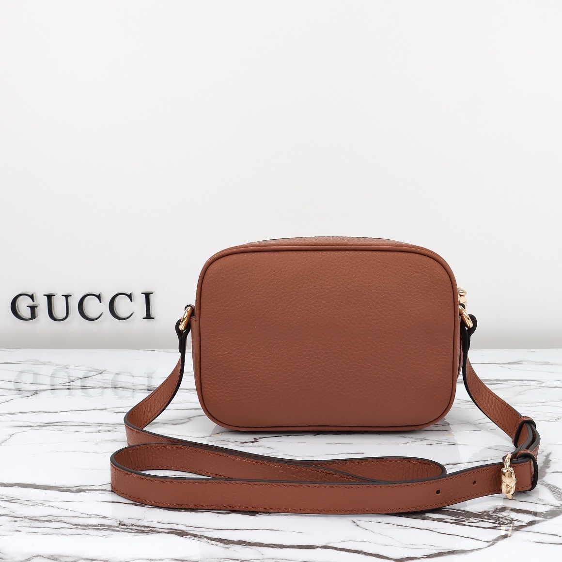 GG Pebbled Calfskin Small Soho Disco Bag