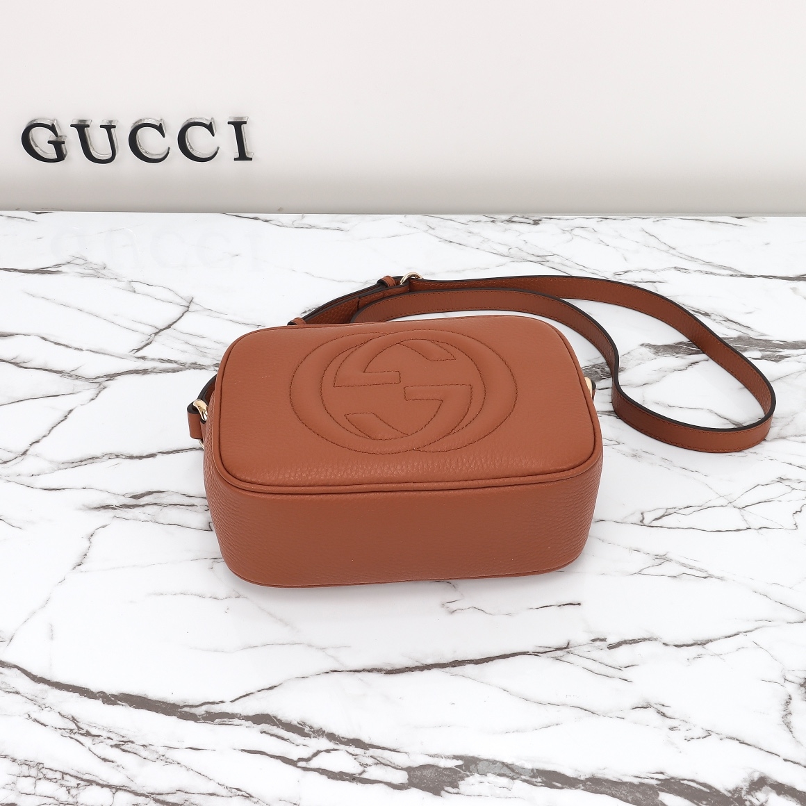 GG Pebbled Calfskin Small Soho Disco Bag