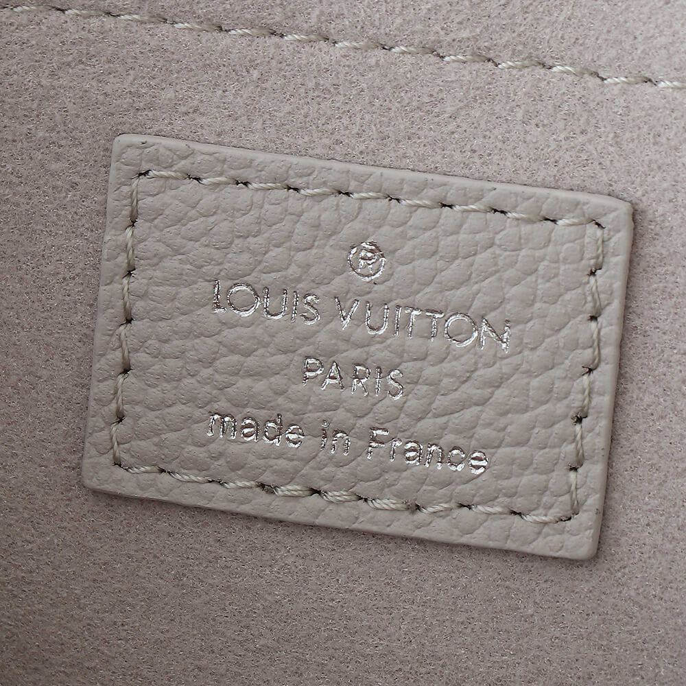 LV ONTHEGO EAST WEST GLOVES