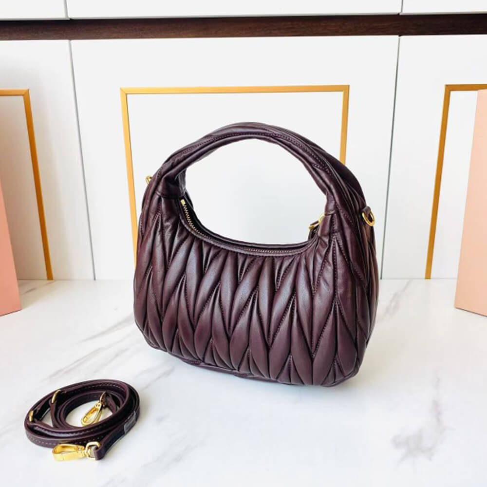 Small Wander matelasse nappa leather hobo bag(HIGH-END GRADE)