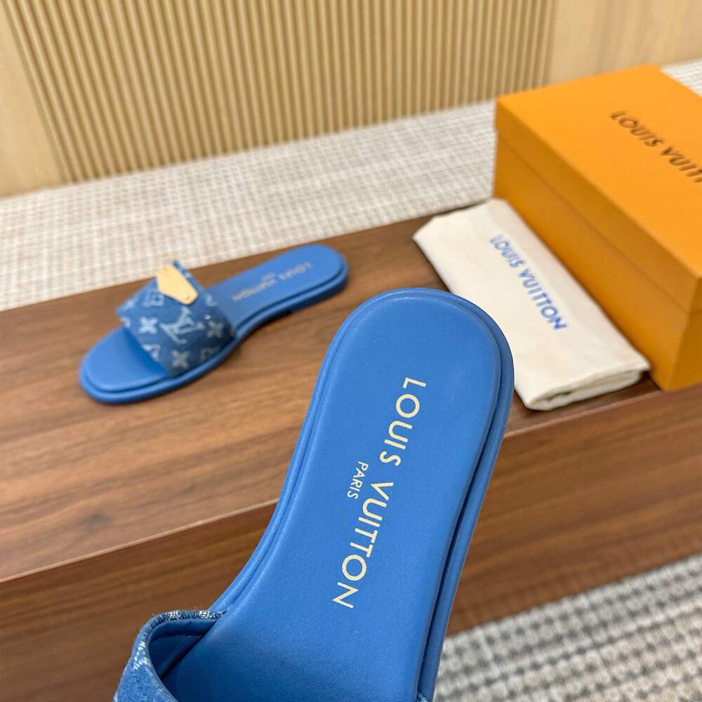 LV LILY Flat Sandals