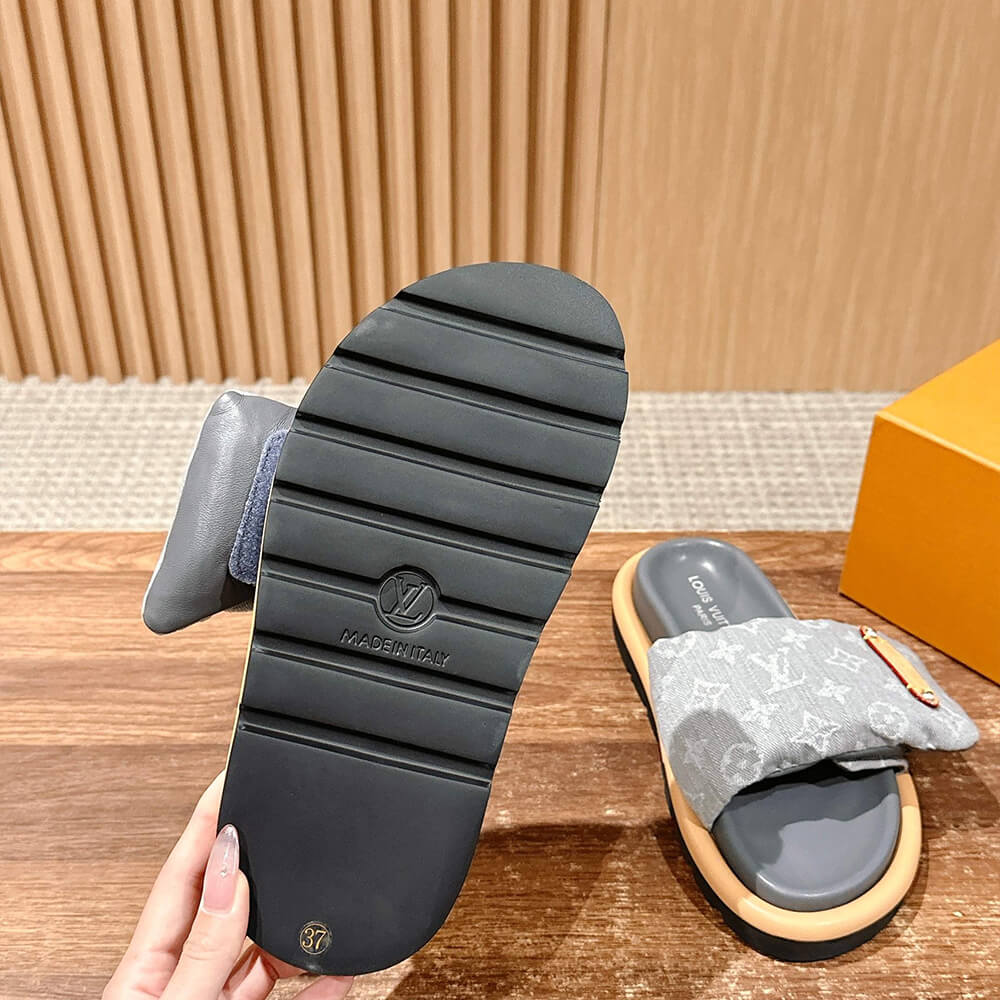 LV POOL PILLOW COMFORT FLAT SANDALS