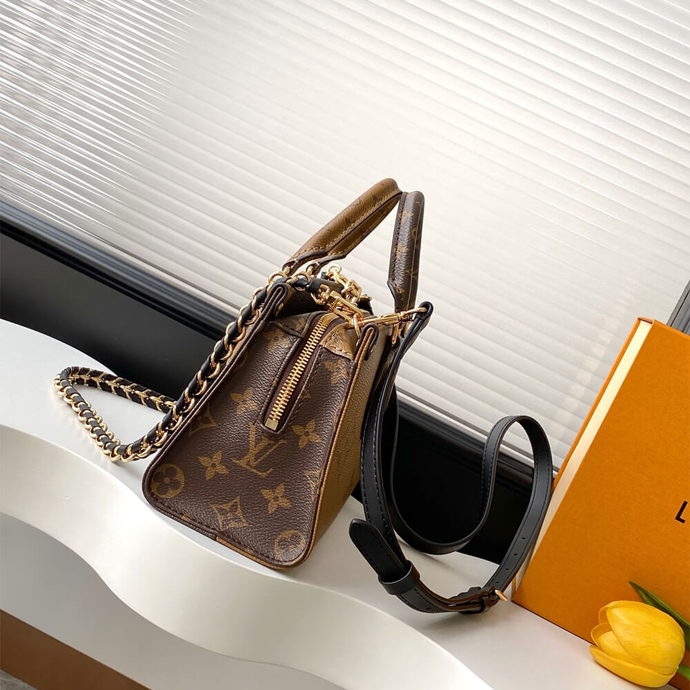 LV OnTheGo East West Chain(HIGH-END GRADE)