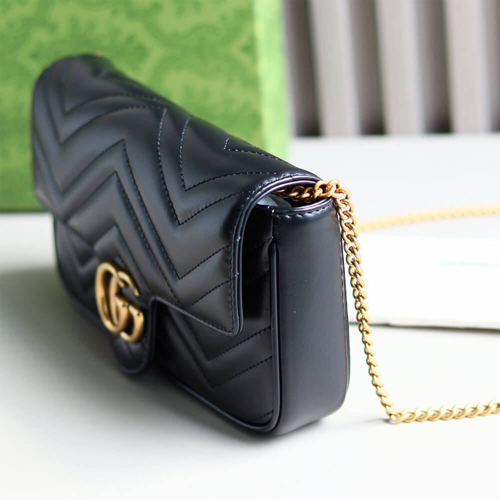 GG Marmont small shoulder bag