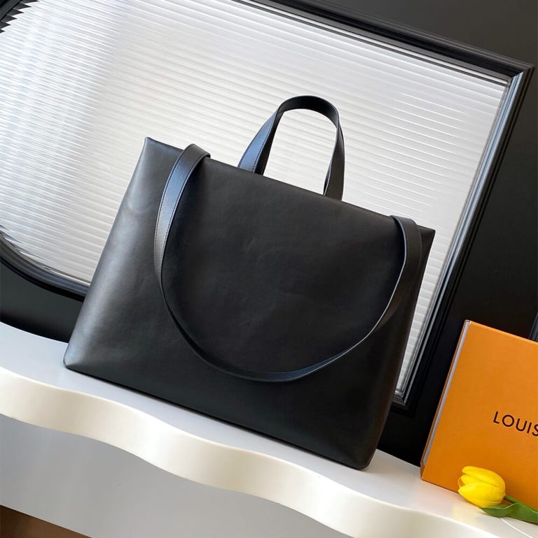 LV Shopper Tote MM