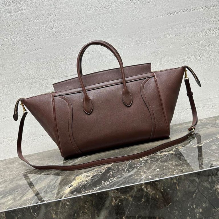 ce1i*e lU*gage in s*pple shiny lambskin(high-end grade)