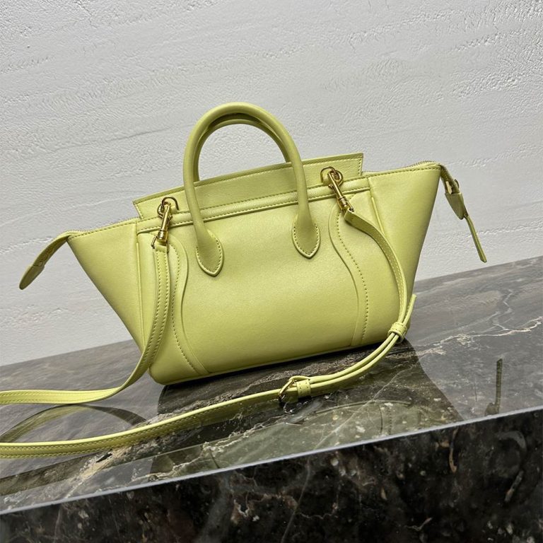ce1i*e little lU*gage in s*pple shiny lambskin(high-end grade)