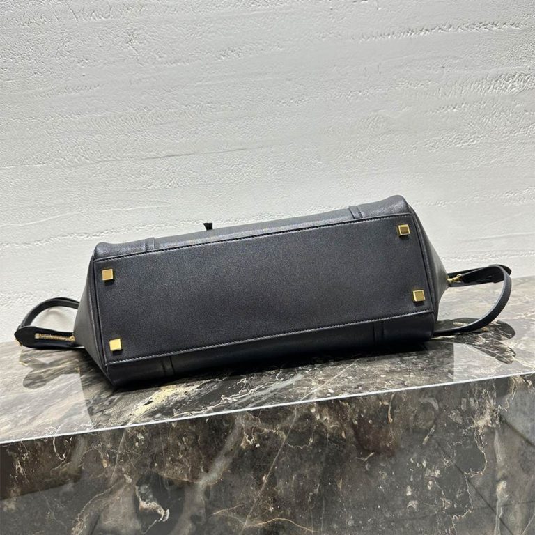 ce1i*e lU*gage in s*pple shiny lambskin(high-end grade)
