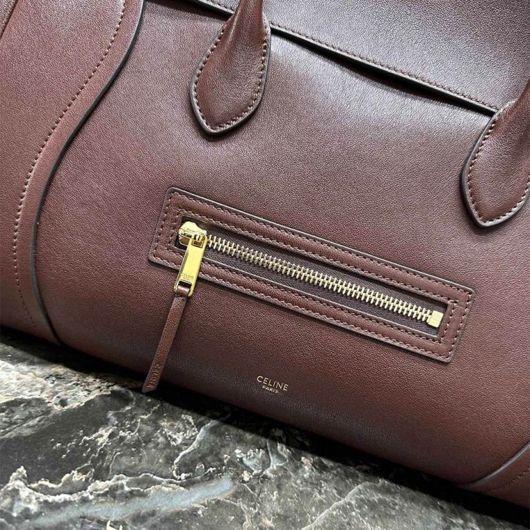 ce1i*e lU*gage in s*pple shiny lambskin(high-end grade)